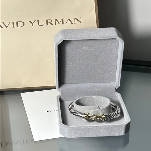 David Yurman Buckle Classic Cable Bracelet, 7mm - Picture 8 of 10